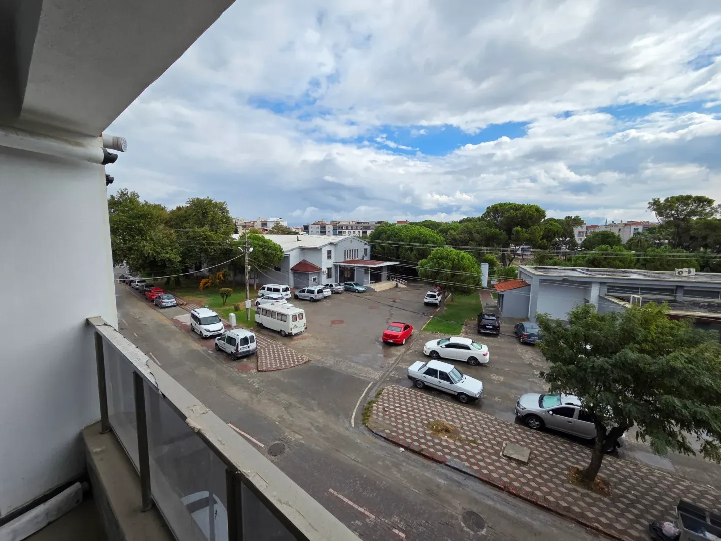 Reşatbey Mahallesi Umut Parkı Karşısı Satılık 130 m² Sıfır 3+1 - görsel 1